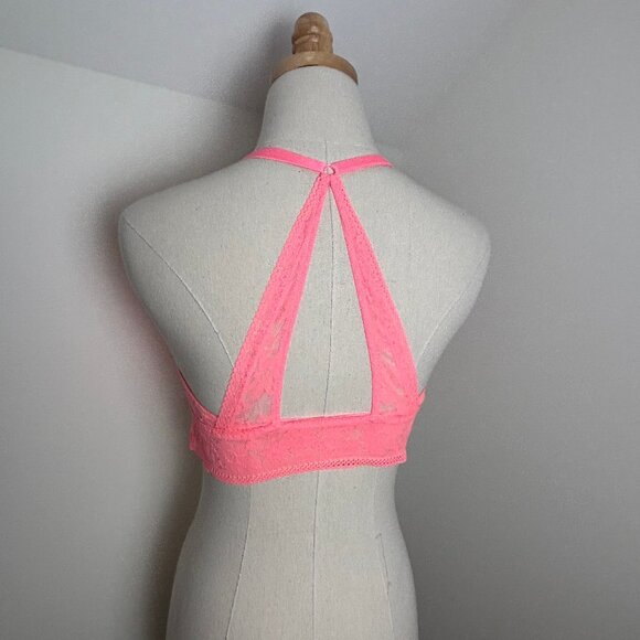 NWOT Hot Pink Lace Victoria's Secret bralette, size M - Picture 4 of 6